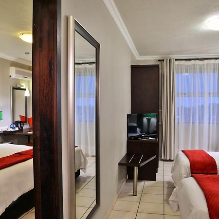BON Hotel Empangeni Buitenkant foto