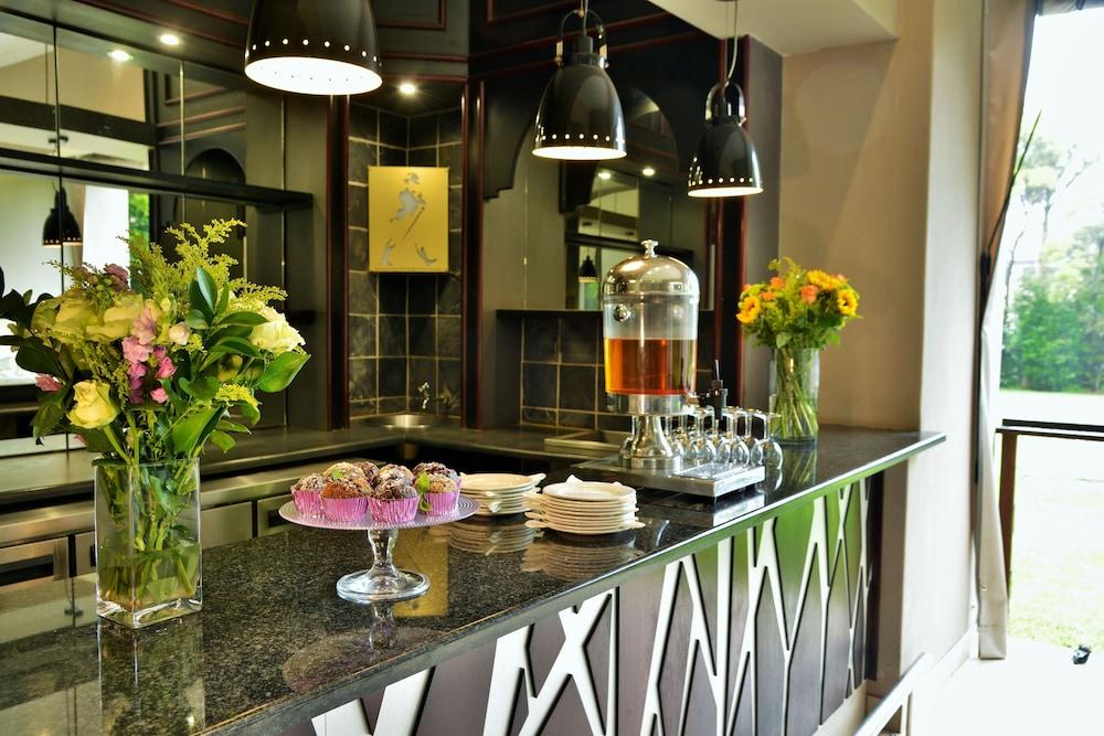 BON Hotel Empangeni Buitenkant foto