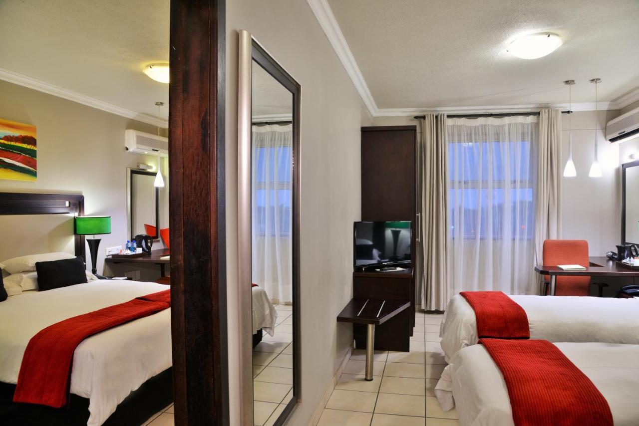 BON Hotel Empangeni Buitenkant foto